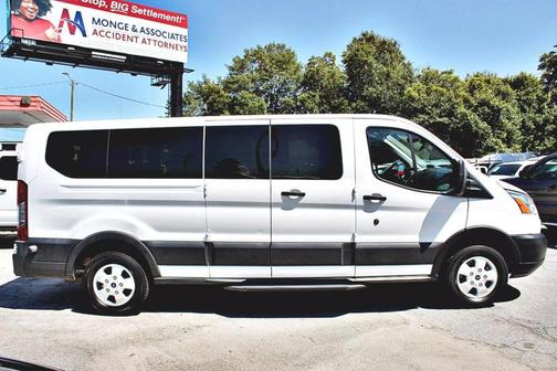 2017 Ford Transit-350 XLT