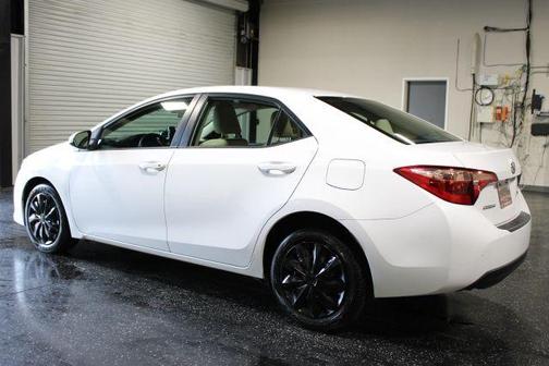 White 2018 Toyota Corolla LE