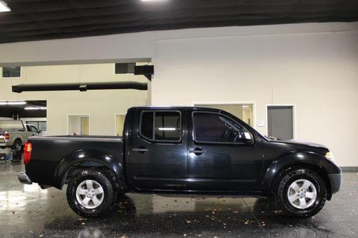 Super Black 2012 Nissan Frontier SV