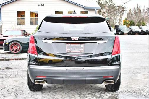2017 Cadillac XT5 Base