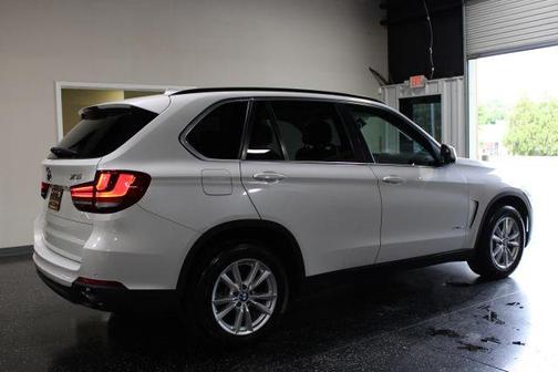 White 2014 BMW X5 xDrive35i