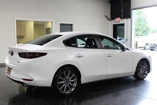 Snowflake White Pearl 2021 Mazda Mazda3 FWD w/Select Package