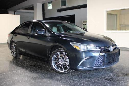 Blue 2016 Toyota Camry XSE