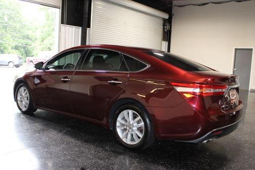 2013 Toyota Avalon XLE