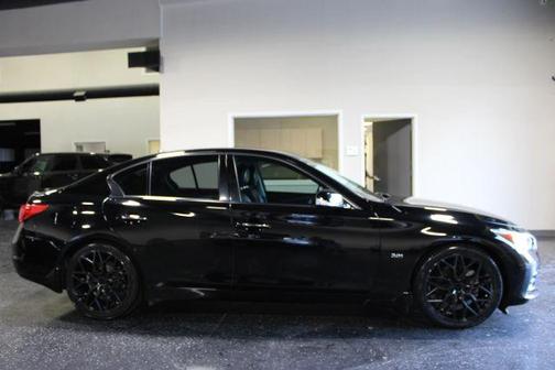 Black 2017 INFINITI Q50 3.0T Premium