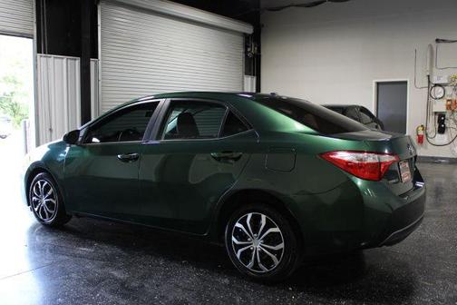 Green 2016 Toyota Corolla LE