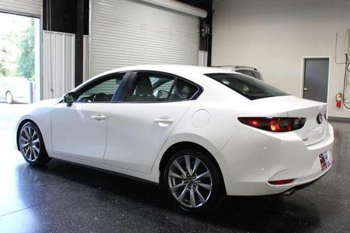 Snowflake White Pearl Mica 2019 Mazda Mazda3 FWD w/Select Package