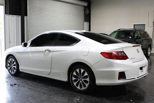 White 2015 Honda Accord EX-L