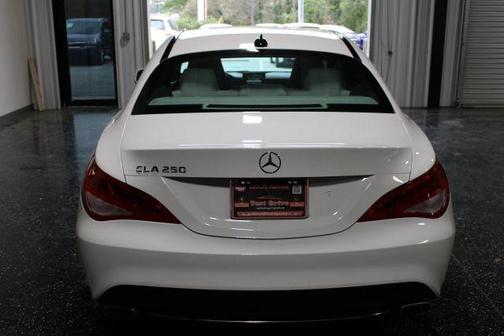 White 2014 Mercedes-Benz CLA-Class Base