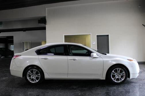 White 2010 Acura TL 3.5