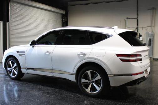 White 2023 Genesis GV80 2.5T