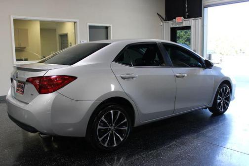 Silver 2018 Toyota Corolla SE