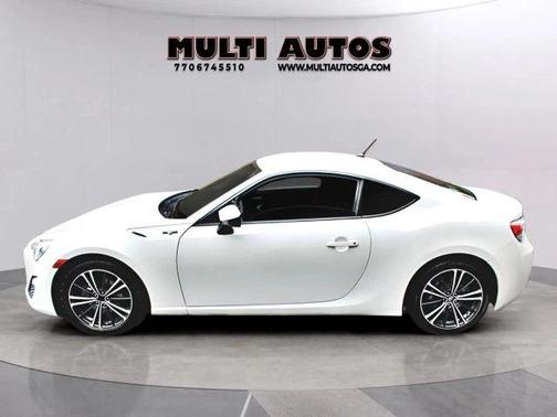 White 2013 Scion FR-S