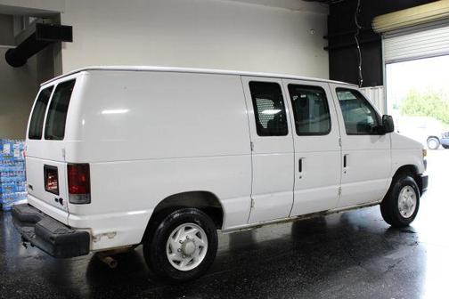 White 2009 Ford E150 Cargo