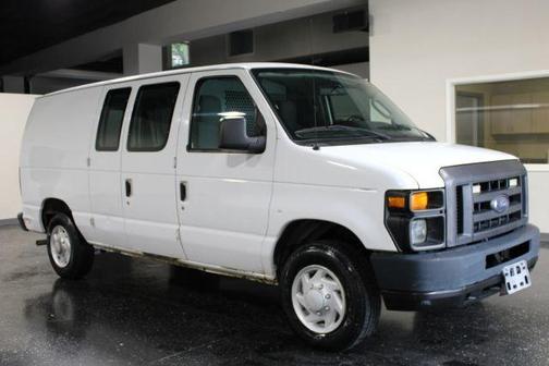 White 2009 Ford E150 Cargo