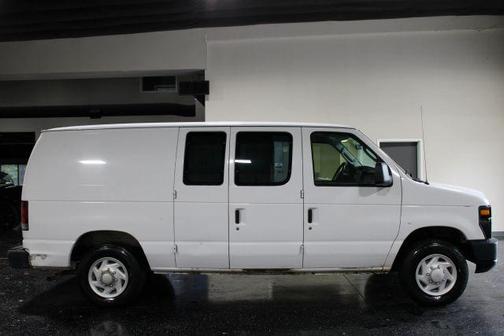 White 2009 Ford E150 Cargo