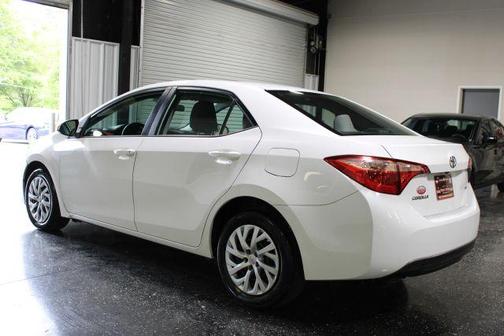 White 2019 Toyota Corolla LE