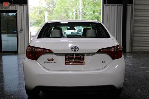 White 2019 Toyota Corolla LE