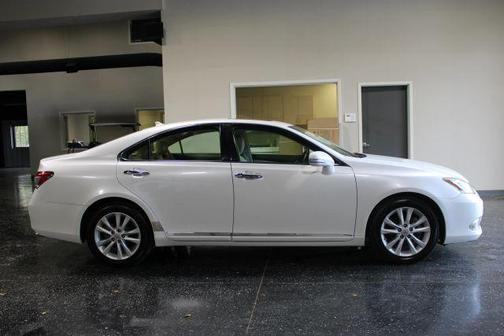 White 2012 Lexus ES 350 Base