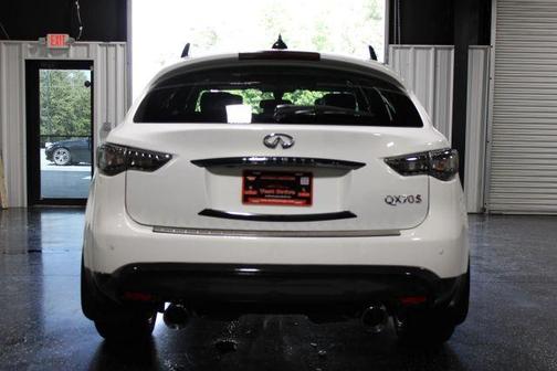 Moonlight White 2015 INFINITI QX70 Base