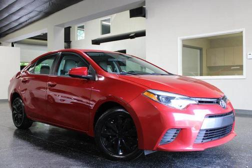 Red 2015 Toyota Corolla LE
