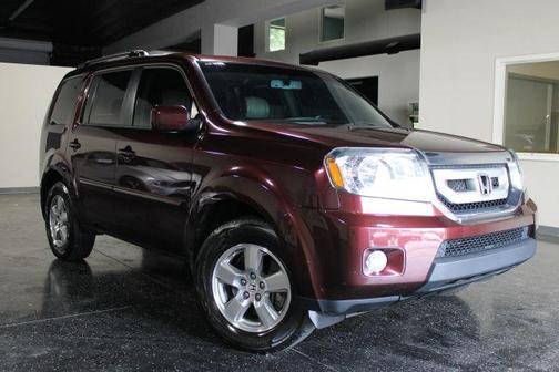 Burgundy 2011 Honda Pilot EX-L