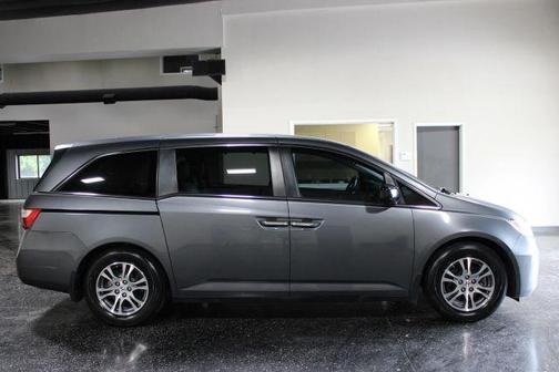 Gray 2012 Honda Odyssey EX-L