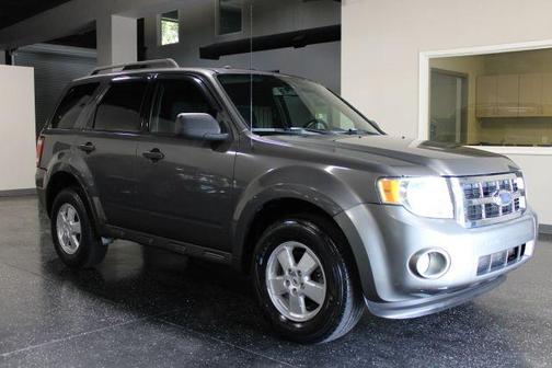 Gray 2010 Ford Escape XLT