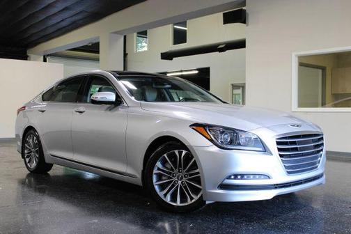 Santiago Silver 2016 Hyundai Genesis 3.8