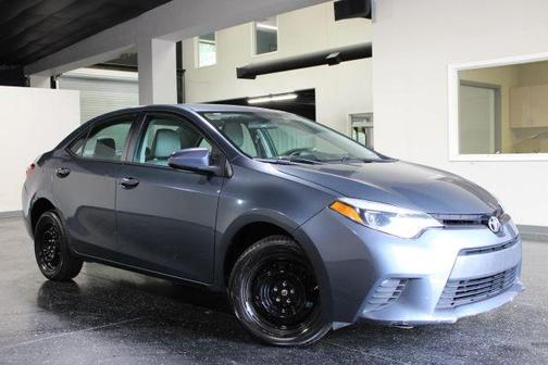Gray 2014 Toyota Corolla LE