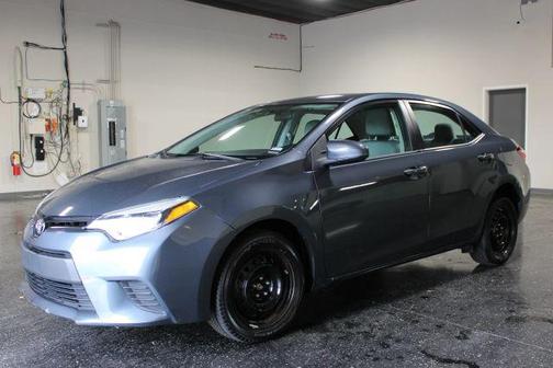 Gray 2014 Toyota Corolla LE