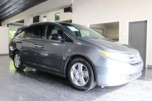 Gray 2012 Honda Odyssey Touring Elite