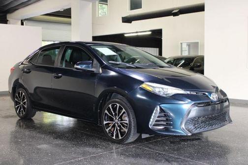 Blue 2017 Toyota Corolla SE