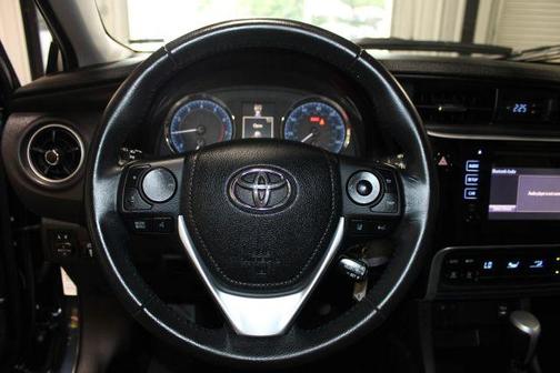 Blue 2017 Toyota Corolla SE