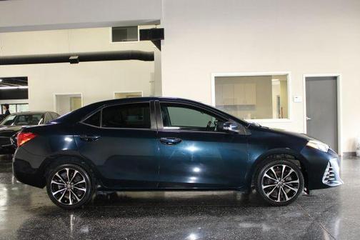 Blue 2017 Toyota Corolla SE