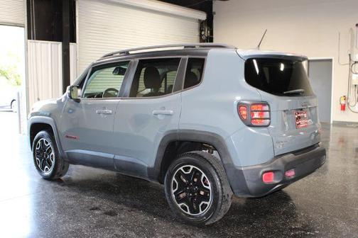 2017 Jeep Renegade Trailhawk