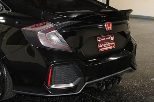 Black 2017 Honda Civic Si