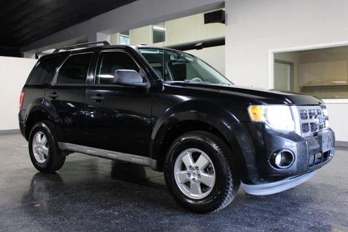 Black 2009 Ford Escape XLT