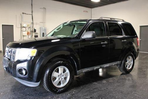Black 2009 Ford Escape XLT