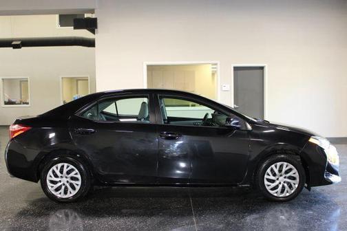 Black 2017 Toyota Corolla SE