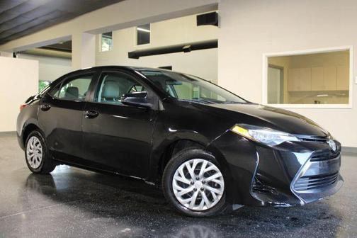 Black 2017 Toyota Corolla SE