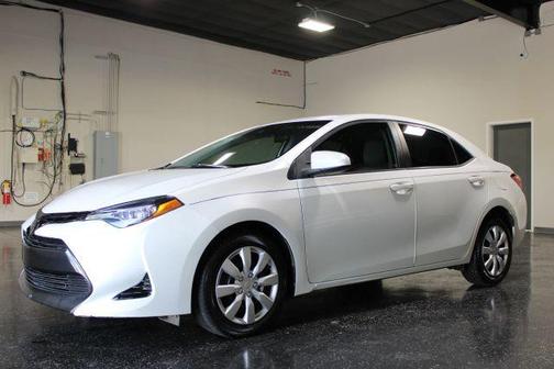 White 2017 Toyota Corolla LE