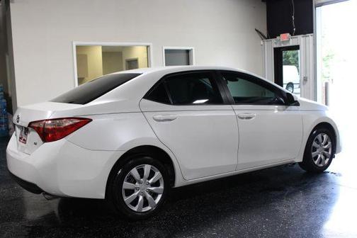 White 2017 Toyota Corolla LE