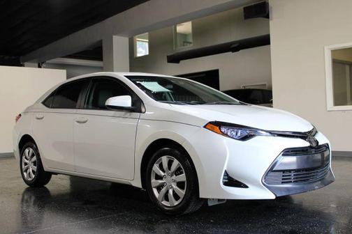 White 2017 Toyota Corolla LE