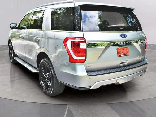 Silver 2021 Ford Expedition XLT