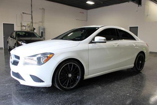 White 2014 Mercedes-Benz CLA-Class Base