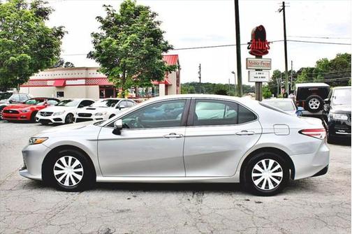 2019 Toyota Camry LE