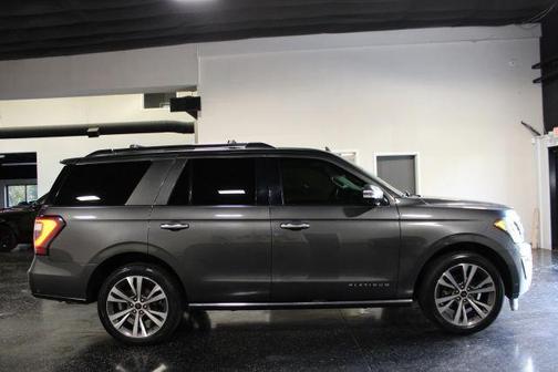 Gray 2020 Ford Expedition Platinum