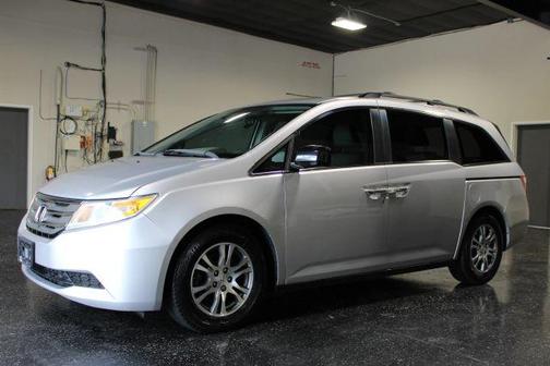 Silver 2013 Honda Odyssey EX-L