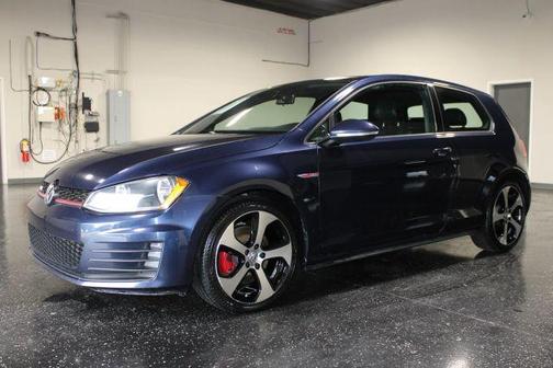 Blue 2015 Volkswagen Golf GTI SE